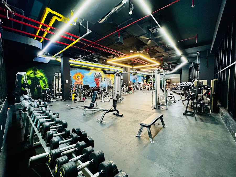 EVOLVE HQ FITNESS &mdash; Dubai South Dubai