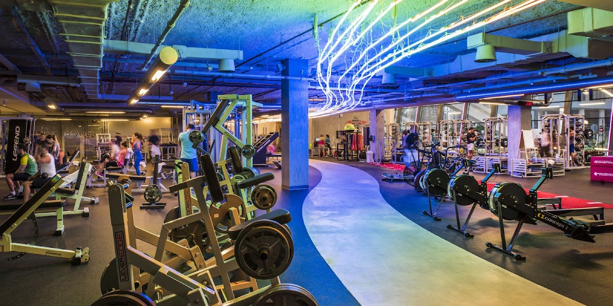 Fit Republik — Sports City Dubai