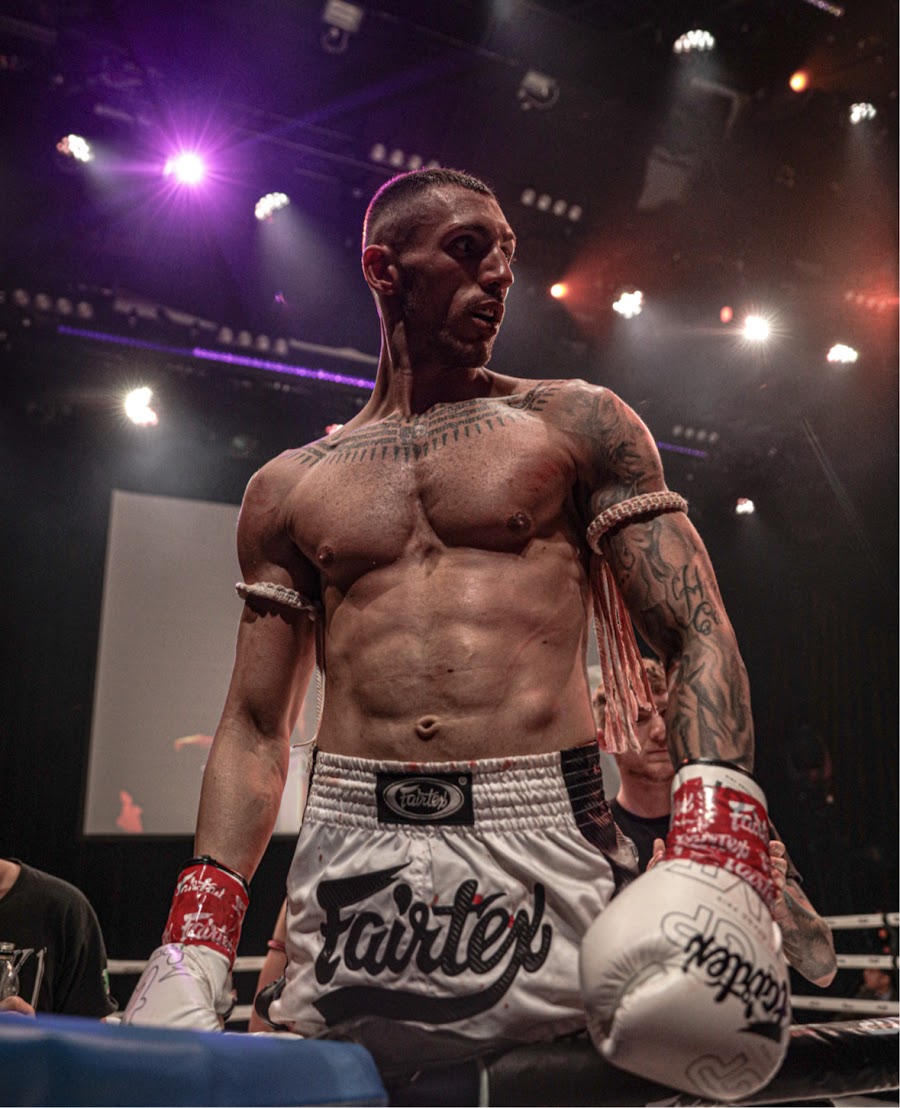 Professional Muay Thai & Boxing Coach - Personal trainer freelance Business bay &mdash; Business Bay Dubai