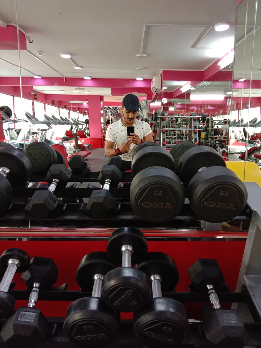 Star Body Gym &mdash; Deira Dubai