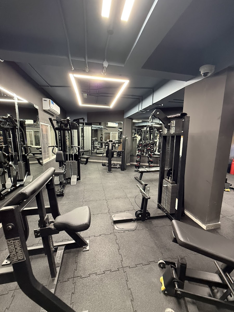 Universe Fitness Club LLC &mdash; Bur Dubai Dubai