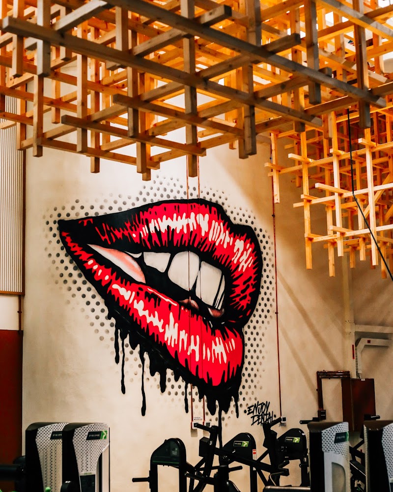 The Warehouse Gym Business Bay — Business Bay Dubai